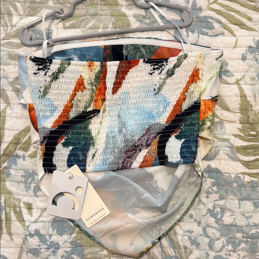 Commense Multicolor Abstract Crop Top - Picture 2 of 2
